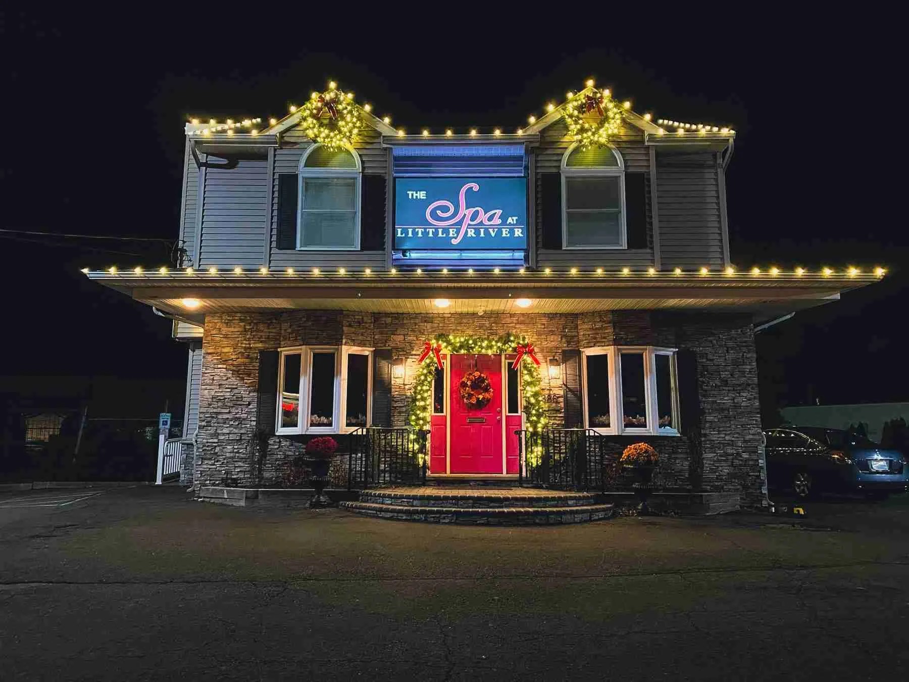 Commercial Gallery Holiday Decorating NJ