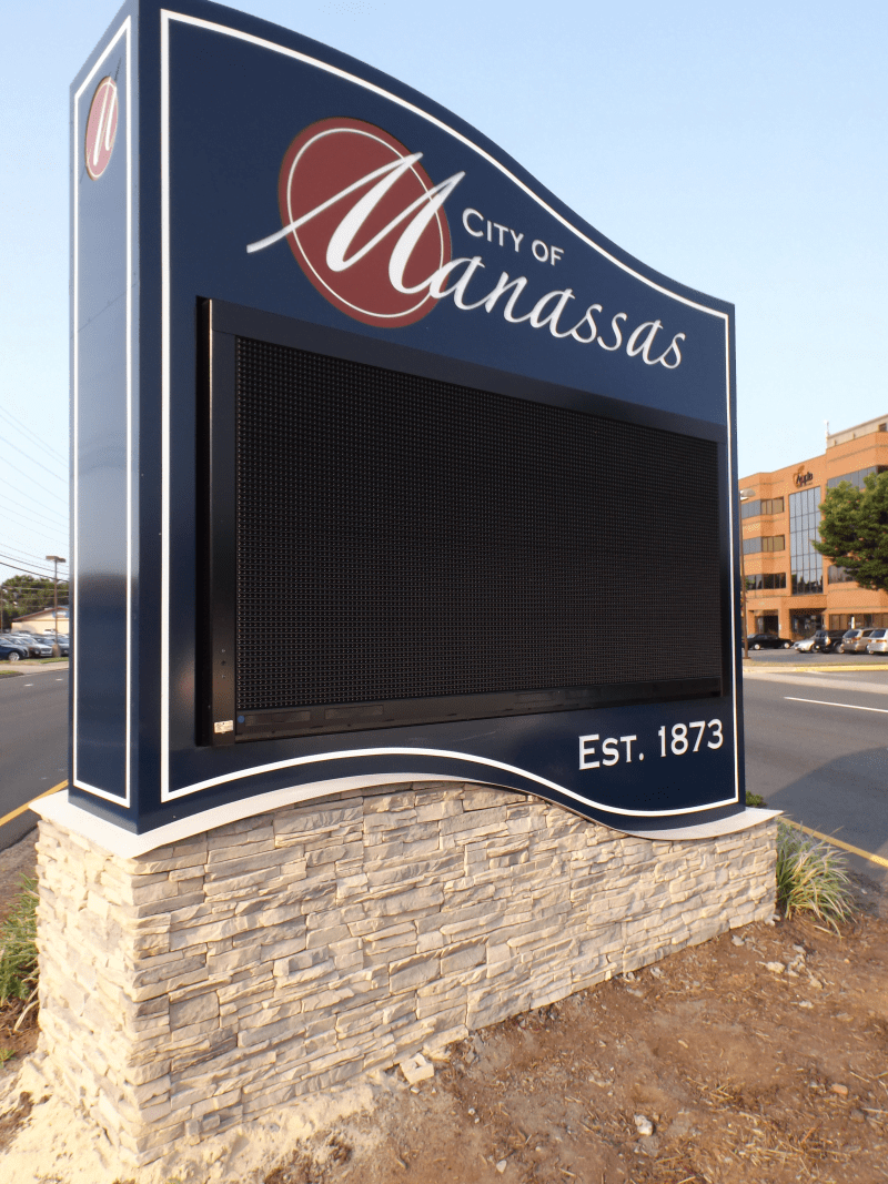City Entrance Signs, City of Manassas, VA Holiday Signs
