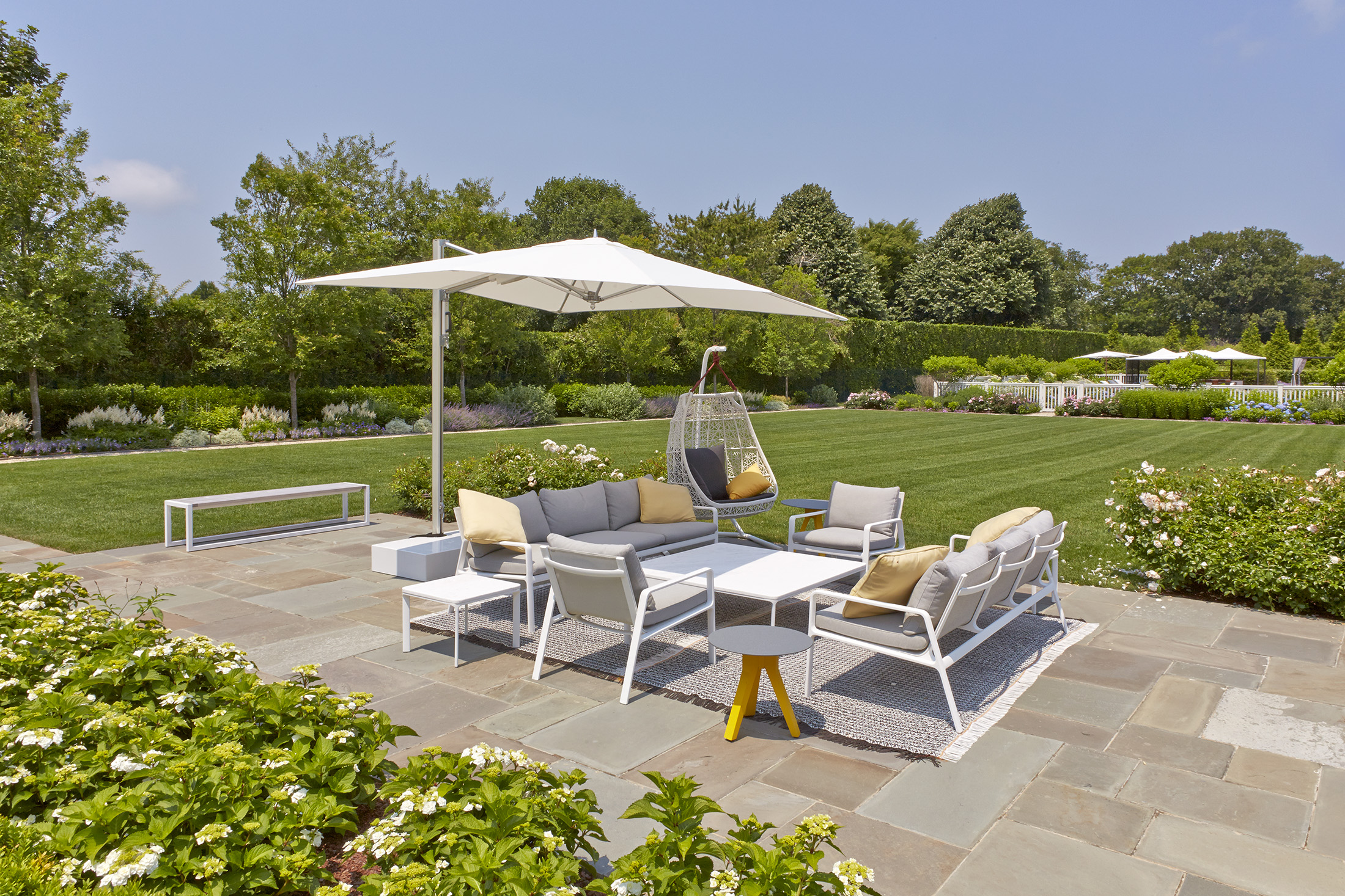 Hedges House Hollander Design