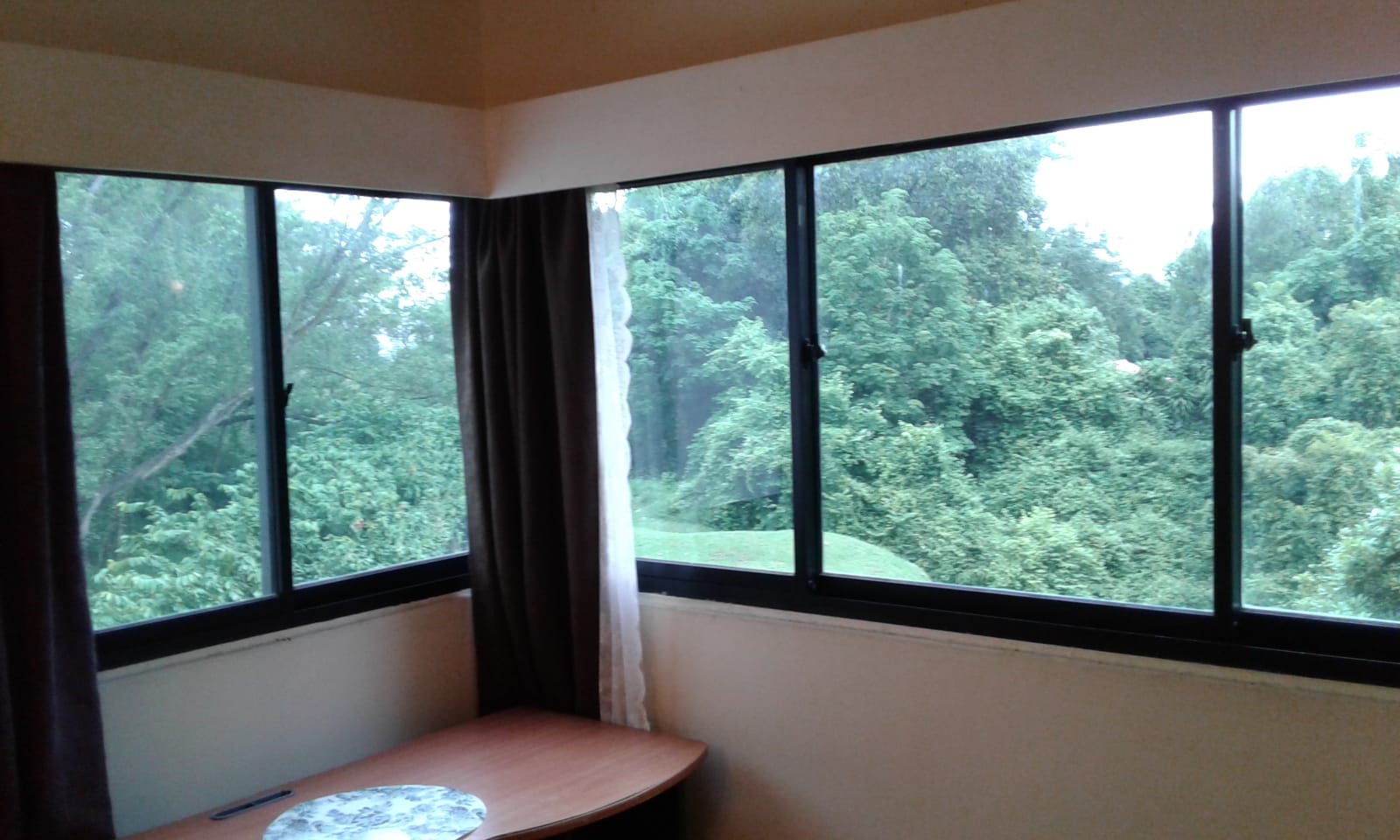 FOR SALE HOLLAND TOWER 3BR 1873SF Holland Property