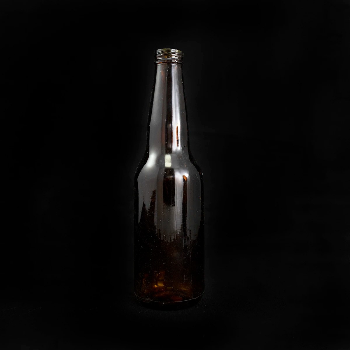 Breakaway Beer Bottles HollyNorth Production Supplies Ltd.