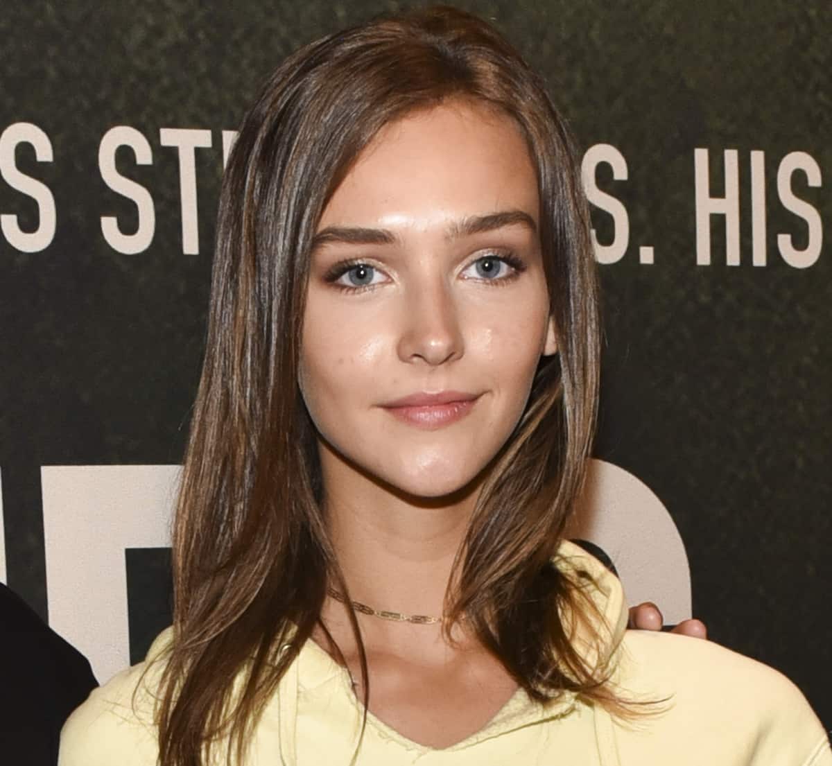 Rachel Cook's Fascinating Body Measurements Height, Weight, and Bra