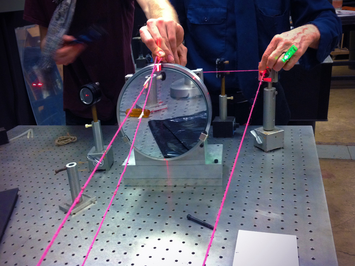 Pulse Laser Holography holocenter