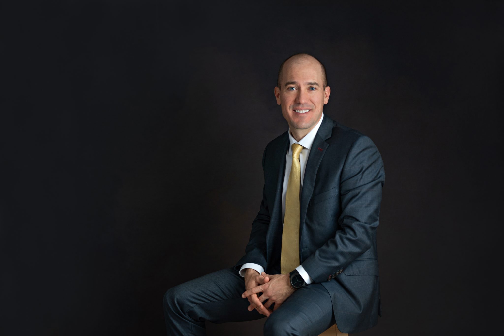 Meet Dr. Aaron Holtebeck Eye Care And Corrective Eye