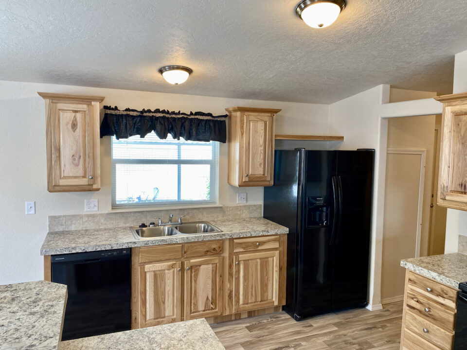 Rogue Valley Meadows 48 HOLTON CREEK HOMES