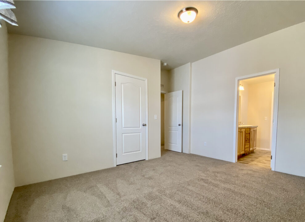 Rogue Valley Meadows 48 HOLTON CREEK HOMES