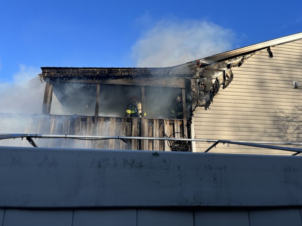 Holtsville FD Responds to Farmingville Fire District for Structure Fire