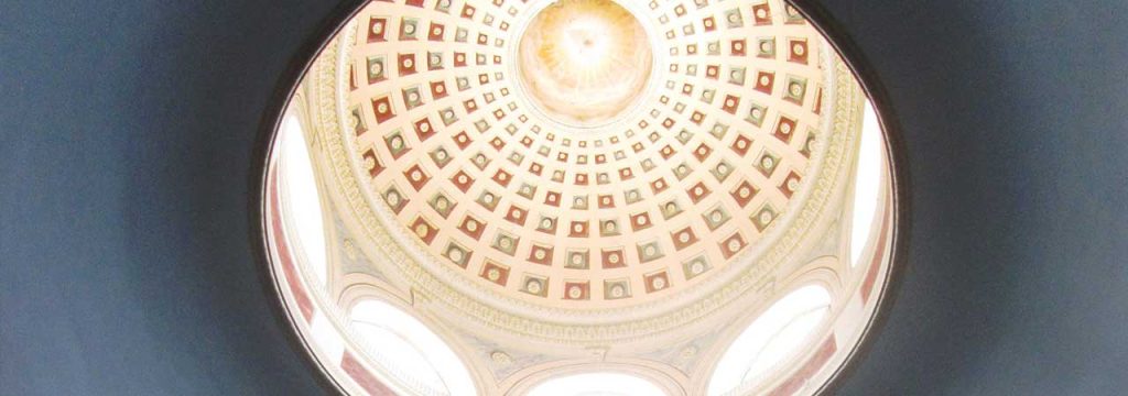 A photo of the ceiling of the church, a cupola