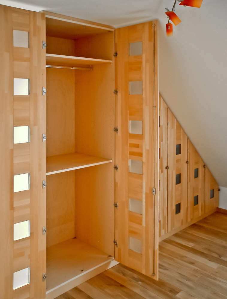 Möbel, Esstische, Fernsehschränke, Maßanfertigungen, Schränke, Bänke, Schrank, Stühle
