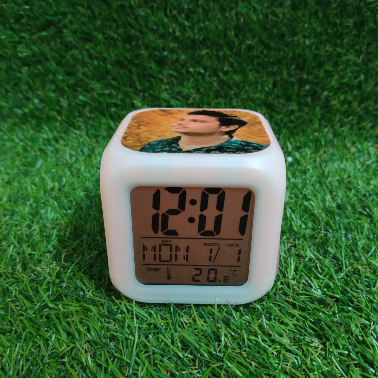 Customized LED alarm clock HoMafy