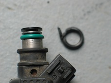 How to fix a Leaking Fuel Injector and Gas Smell inside your Car - DIY