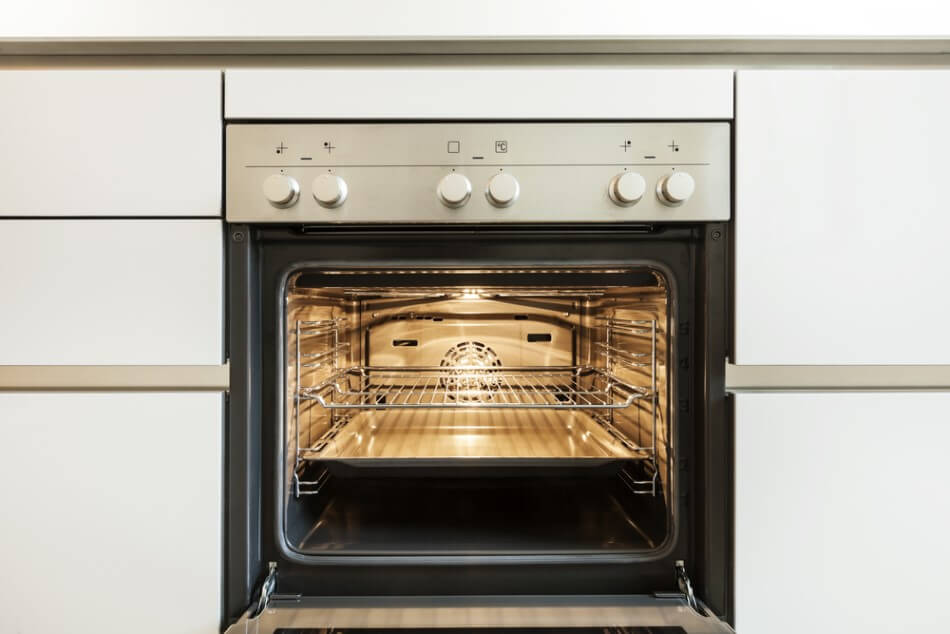 5 Tips to Keep Your Oven Clean and SmokeFree Home Appliance Geek