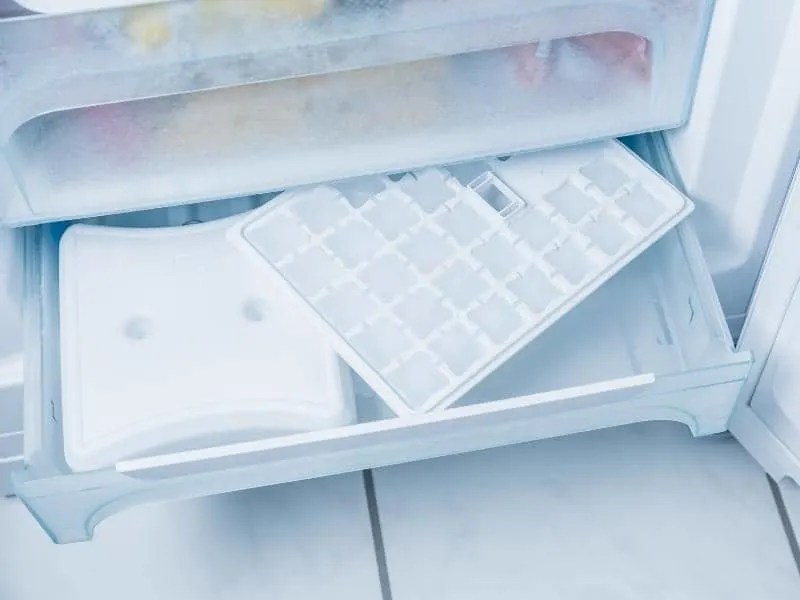 Samsung Ice Maker Making Noise How to Fix? (Answered) HomeApricot
