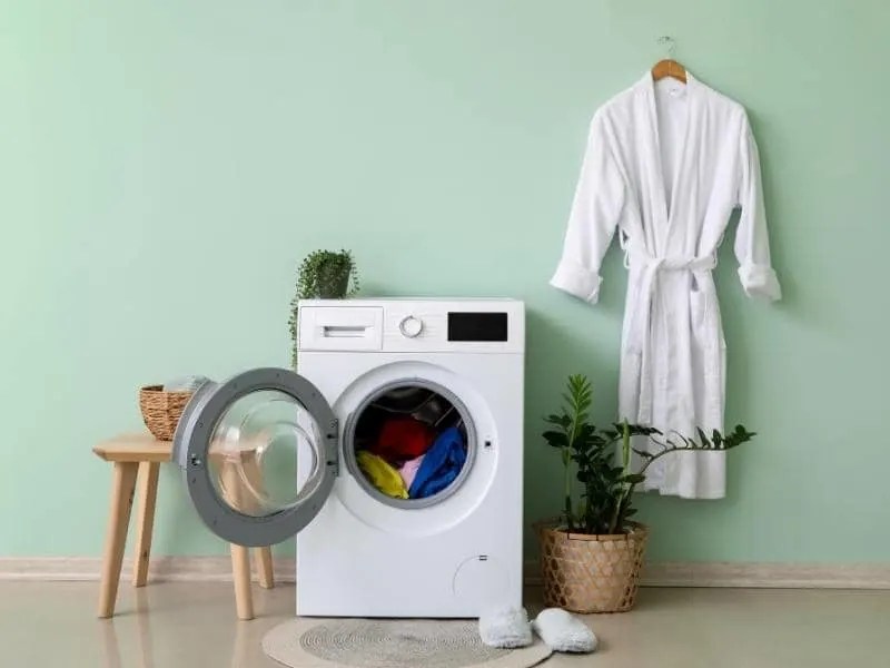 Dryer Making Clunking Noise: How to Fix? (Explained) - HomeApricot