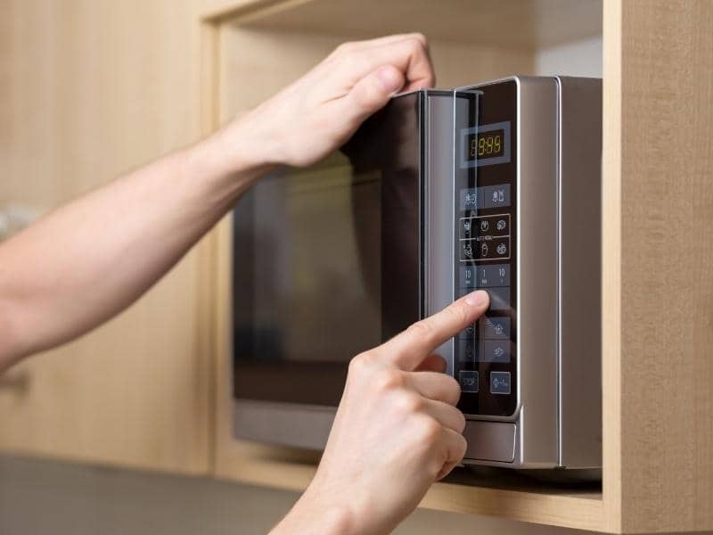 Samsung Microwave Not Heating Why & How to Fix? (Explained) HomeApricot
