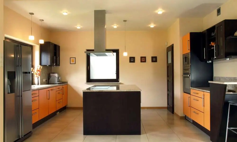 How to Lighten Up a Kitchen With Cherry Home Artic