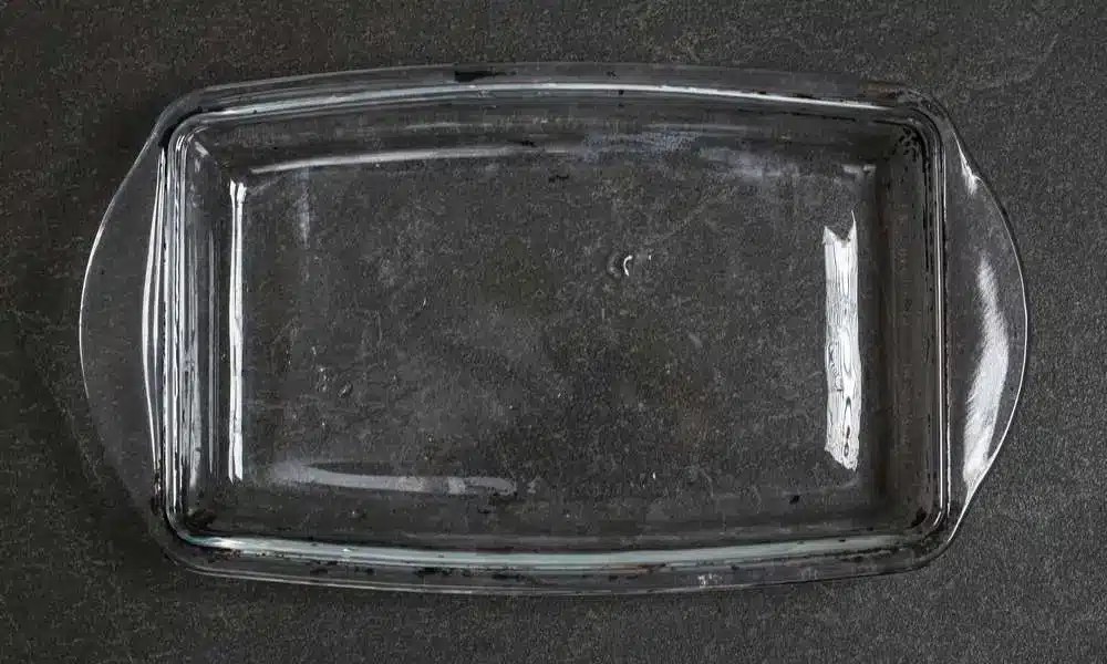 How to Clean Glass Cookware