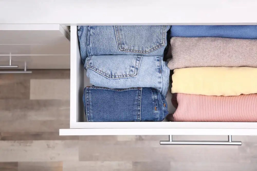 How to Store Jeans in a Small Closet (9 Tips That Work) Homebody Forever