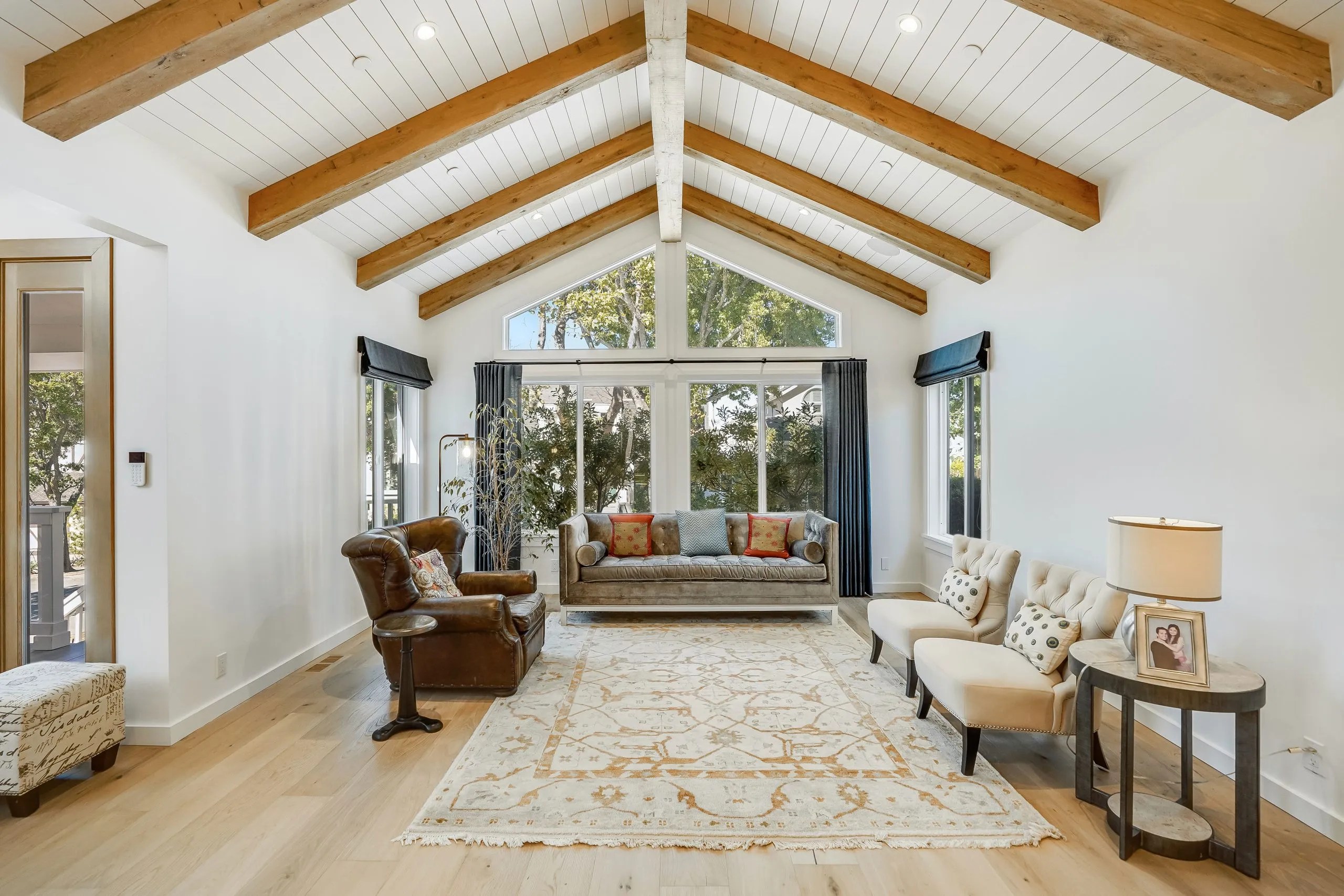 Transforming Interiors with White Oak Beams Ceiling Elevate Your Space
