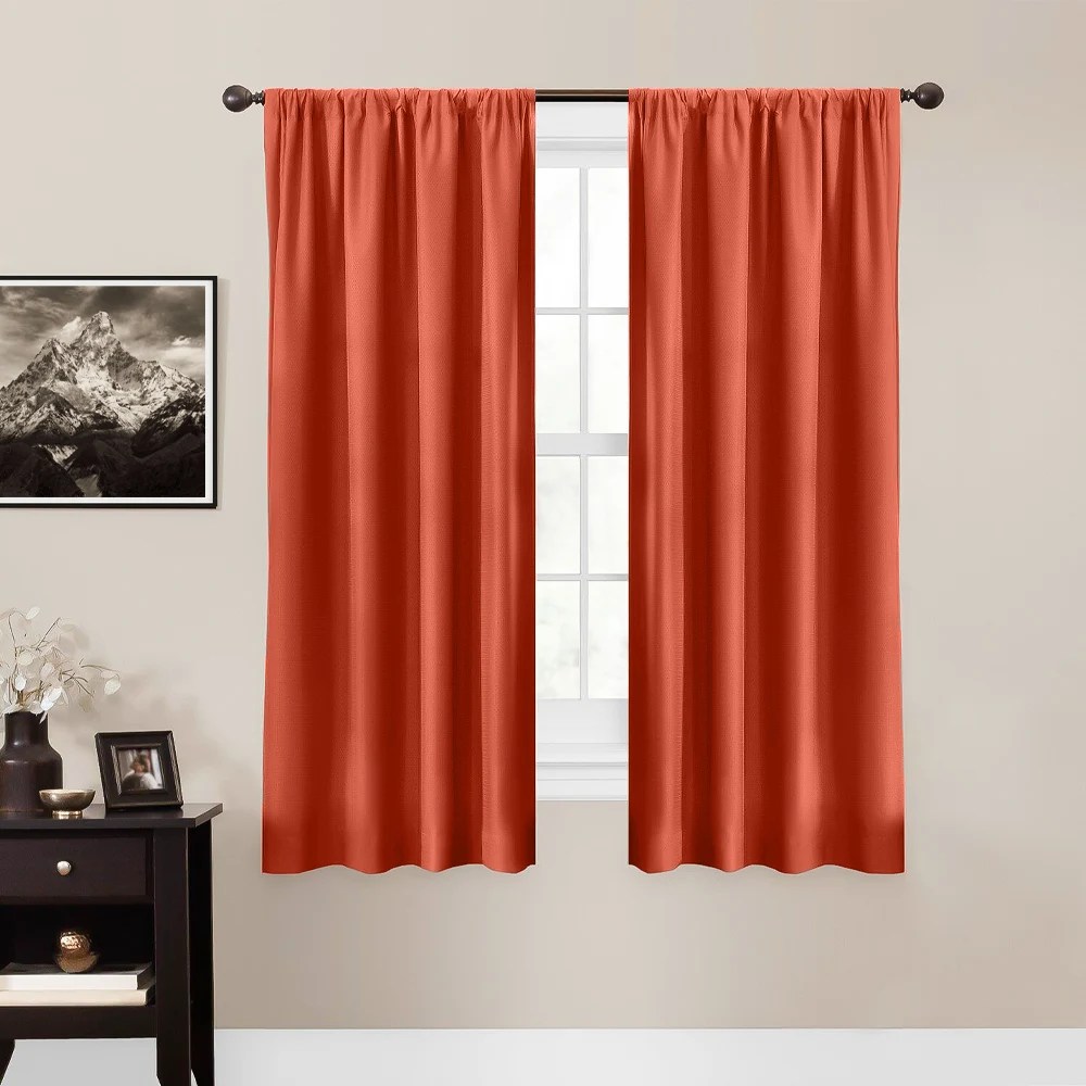 What Color Curtains Go With Cream Walls? (14 Best Options) Home Deviser