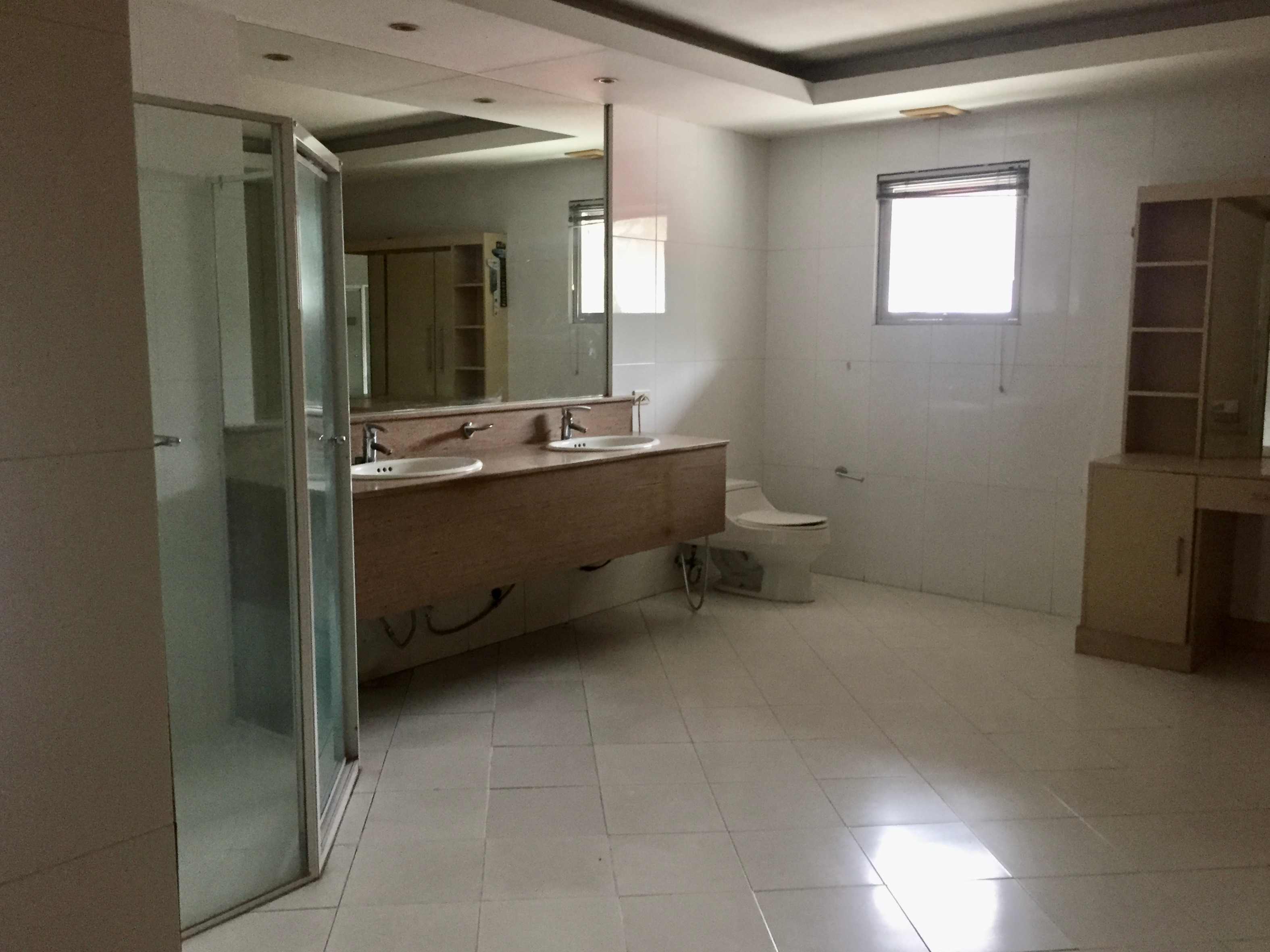 4BR HOUSE FOR RENT VALLE VERDE 4 Home Discovery
