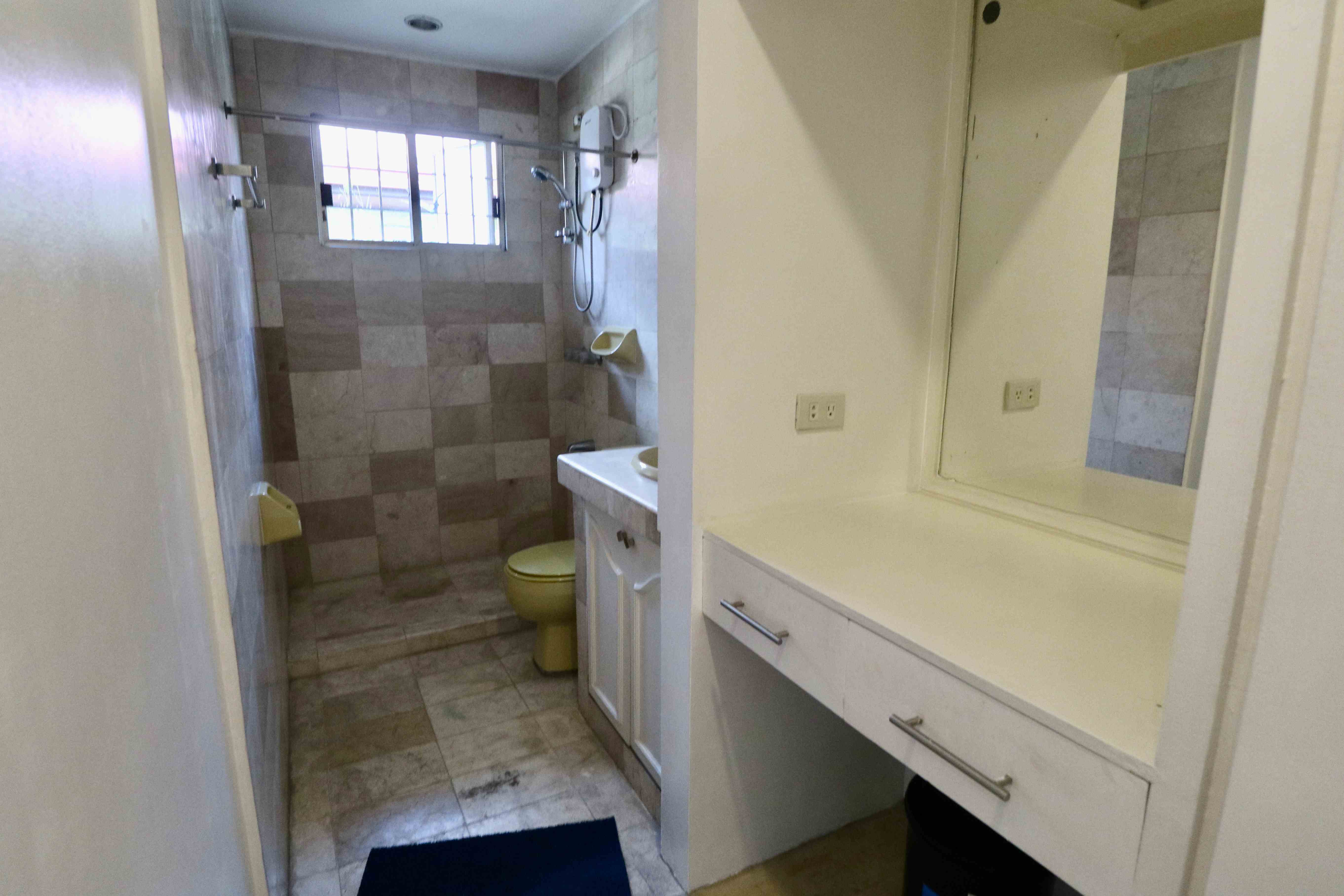 3BR HOUSE FOR RENT VALLE VERDE 5 Home Discovery