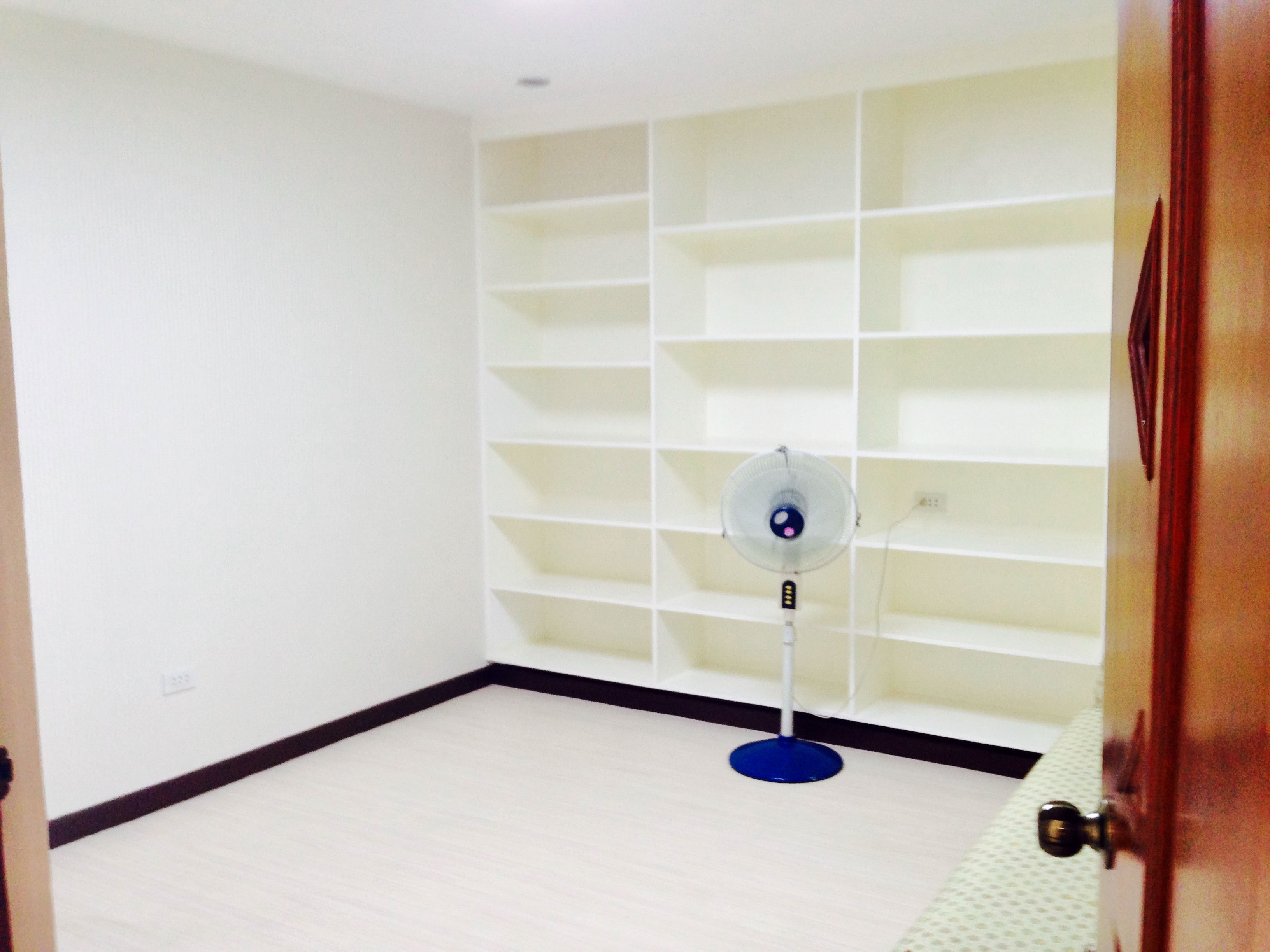 4BR HOUSE FOR RENT VALLE VERDE 1 Home Discovery