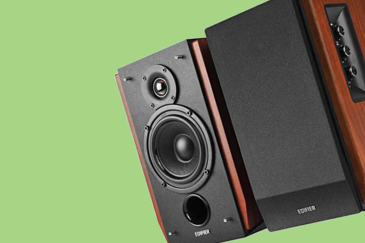 Edifier R1700BT Review [2021] - Affordable and Flexible