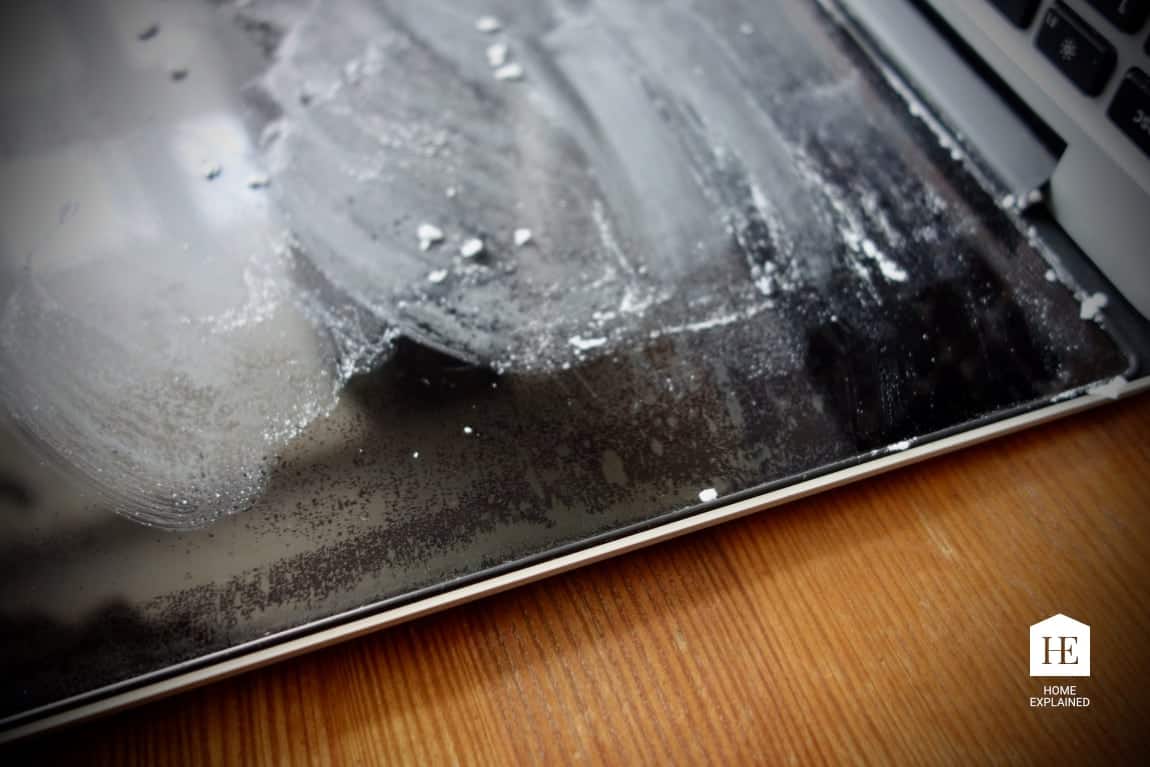 How to remove antireflective coating from MacBook Pro The best and