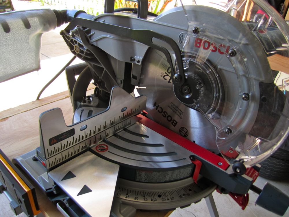 Bosch CM12 Compact Miter Saw Review