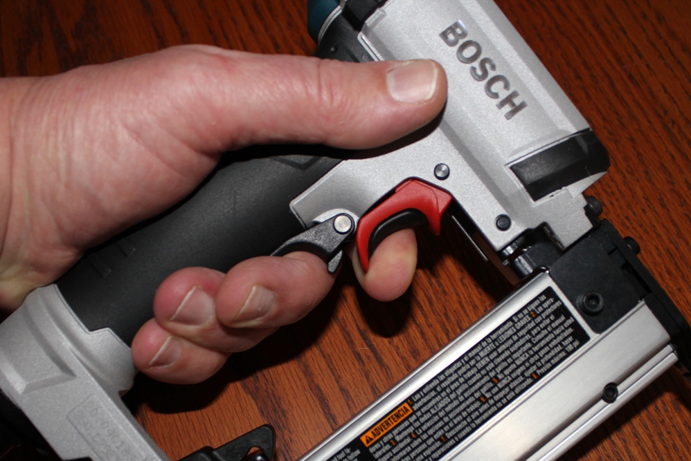 Bosch FNS13823 Pin Nailer Review Pinner vs Match