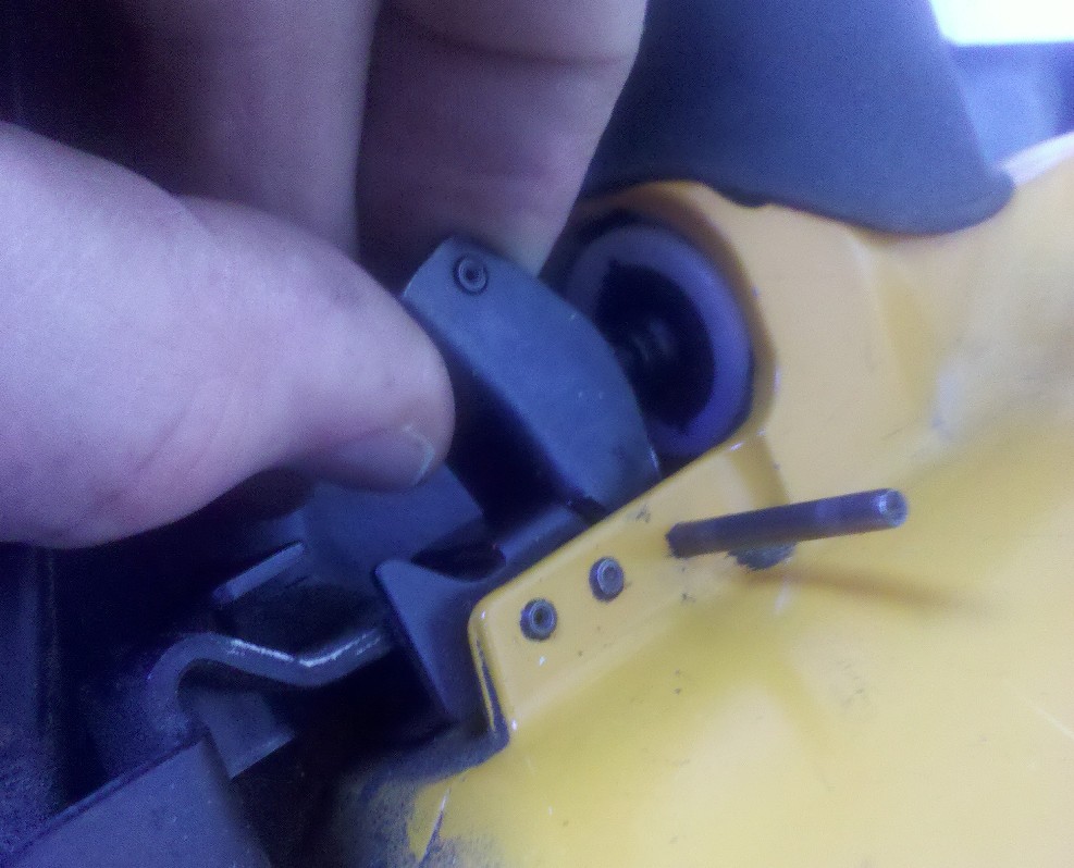 How to Replace the Trigger Valve on your Nail Gun