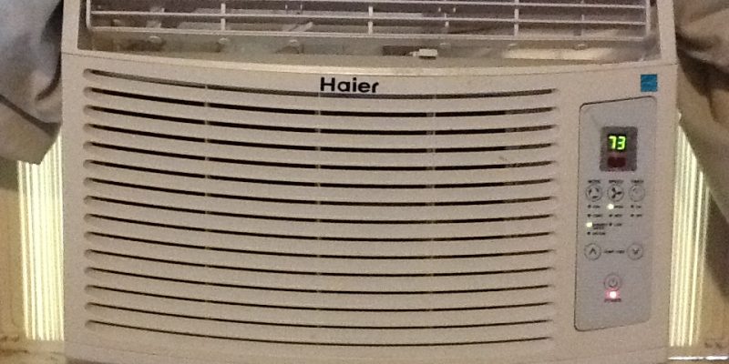 Clean Window AC Units with Ease and to Avoid Mold Issues