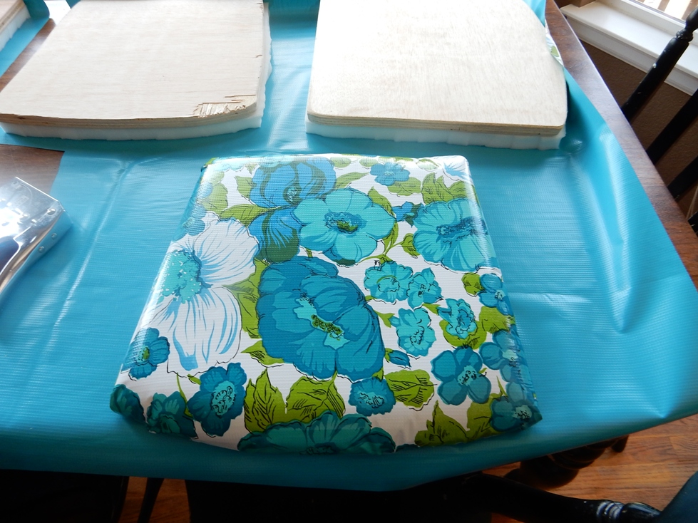 How to Reupholster Patio Cushions