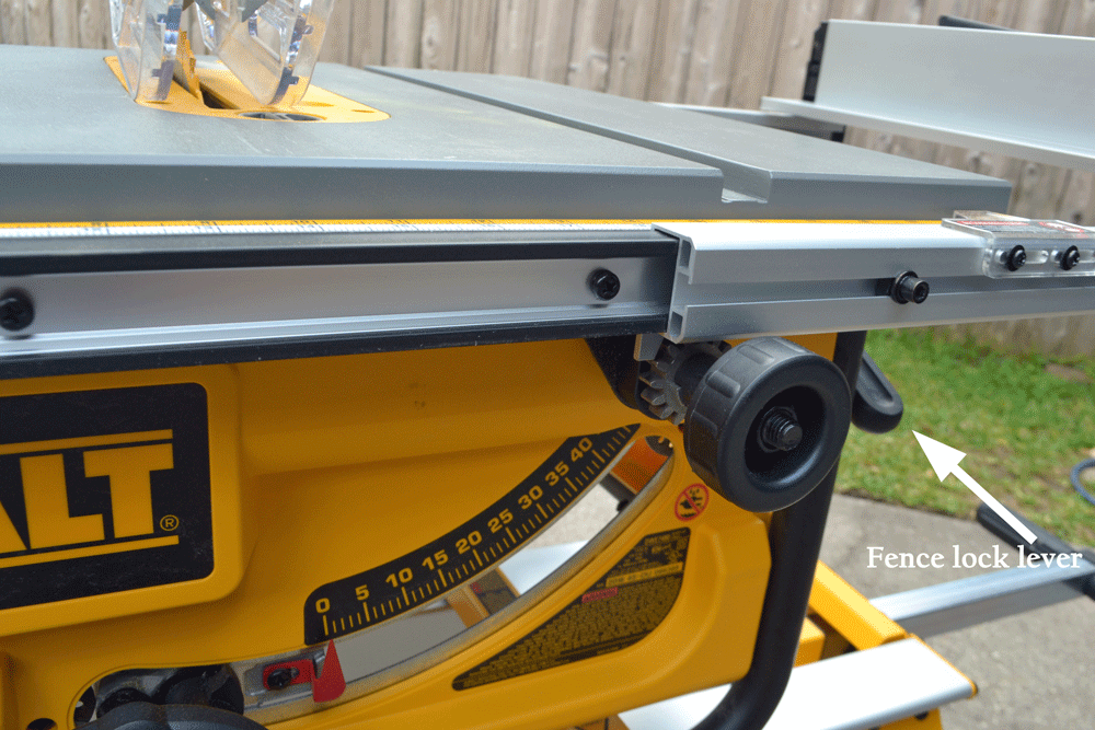 DeWalt 10" Compact Jobsite Table Saw DWE7480 Tool Review and
