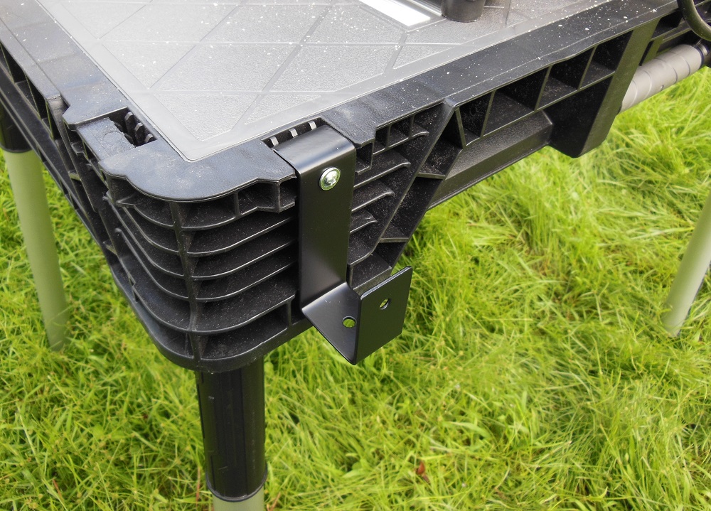 Husky 1500 lb Capacity Portable Workbench Bench And Router Table On