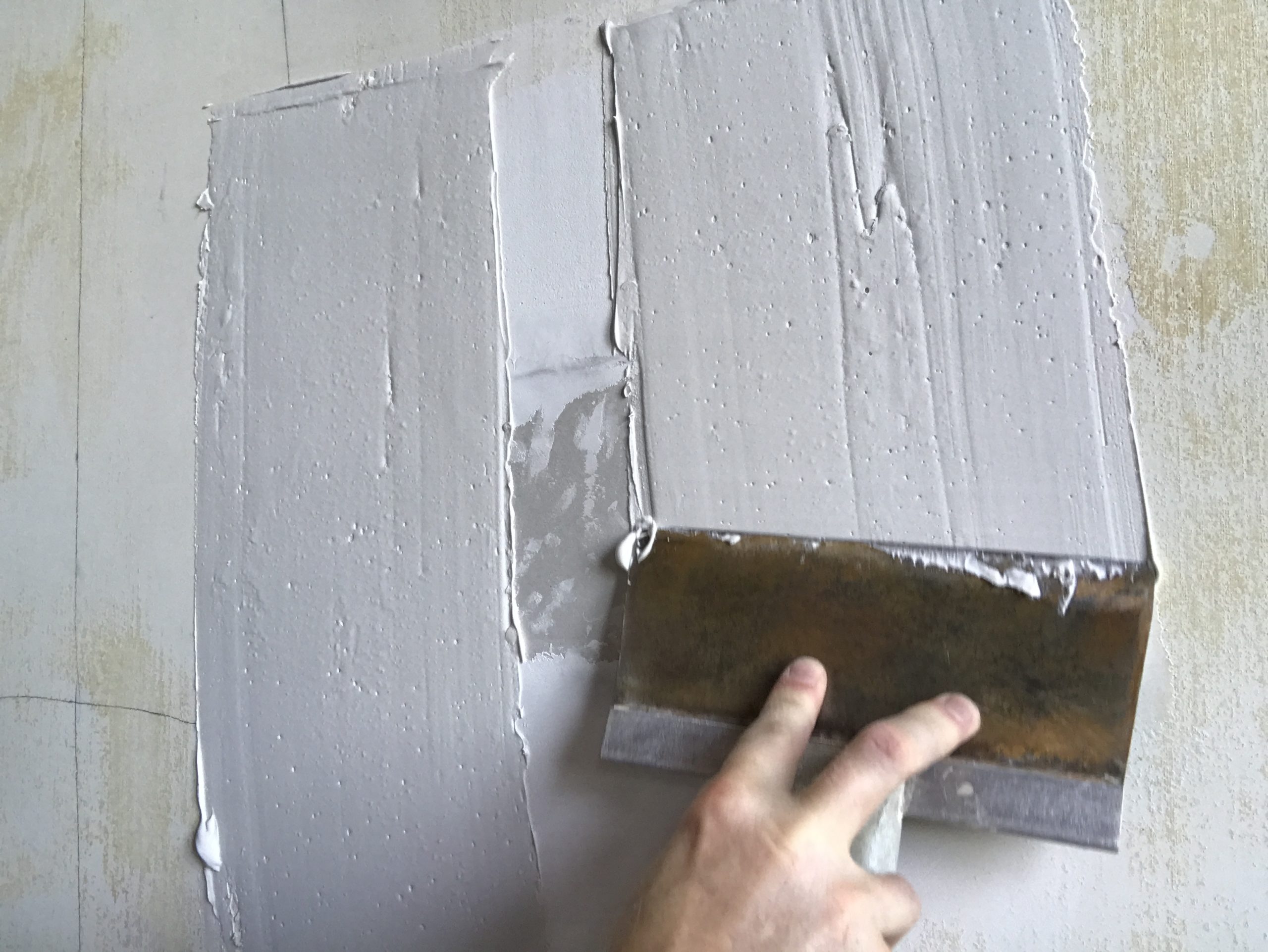 How to Make a California Drywall Patch Home Fixated