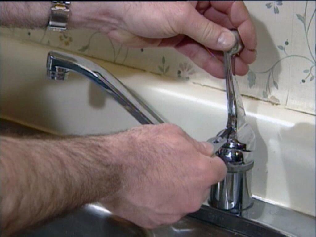 Change Sink Taps Homefix Handyman