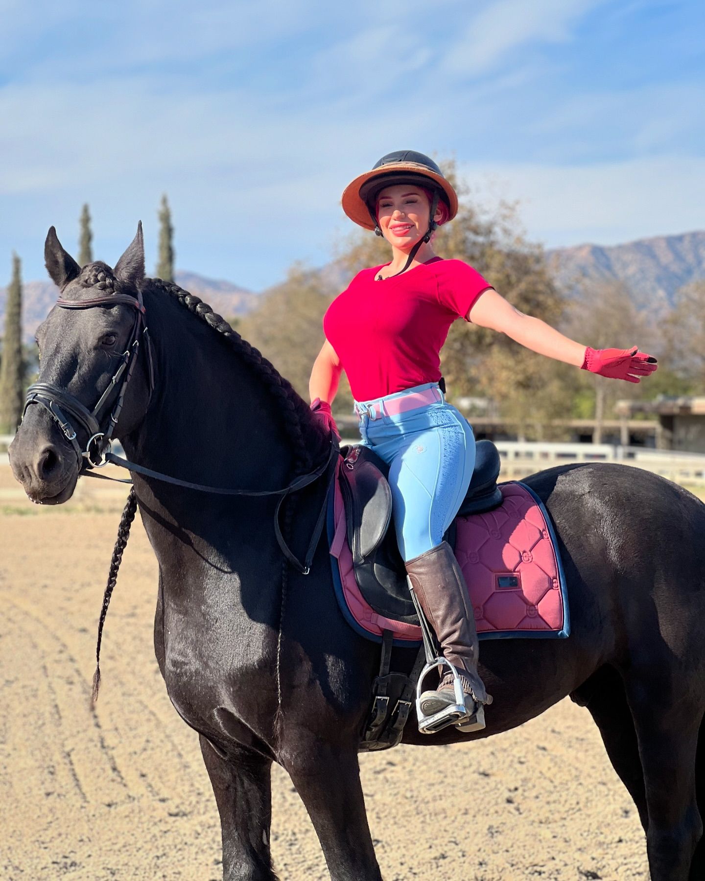 Lily Lou Age, Career, Family, Bio & More