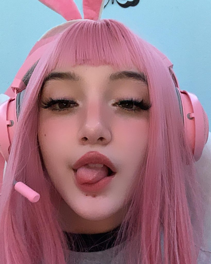 Baby Ashlee Everything You Need to Know About Her