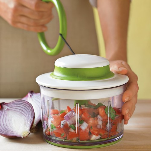 Finding The Best Vegetable Chopper Reviews and Buyer's Guide