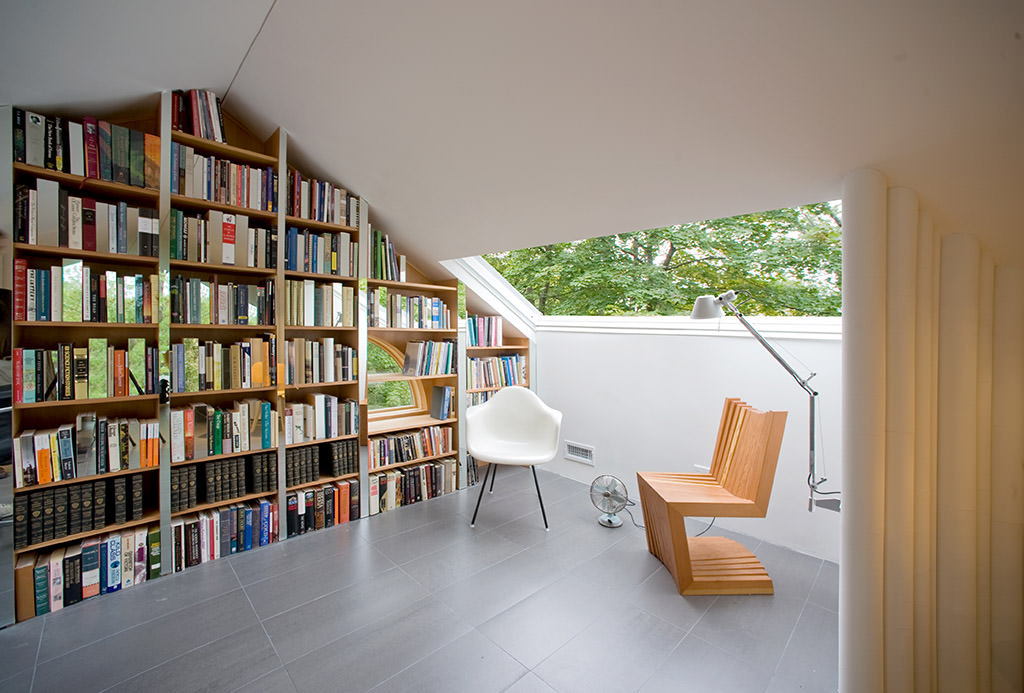 Crawford Attic Writer's Room Conversion by PARAproject Homeli