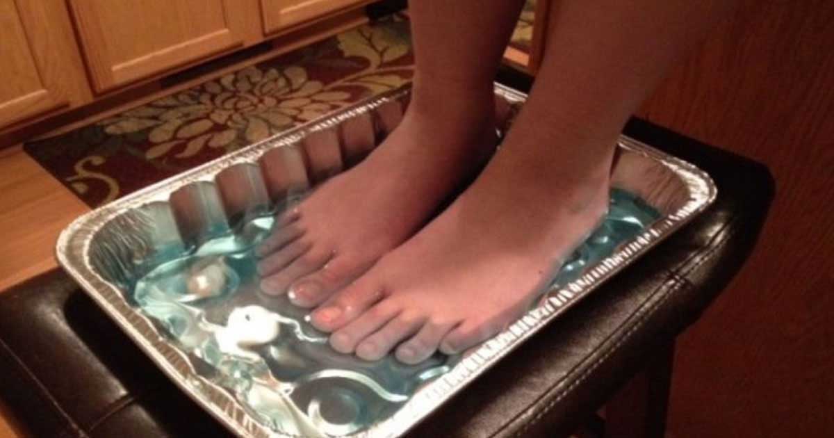Listerine Foot Soak To Help Prep Feet For Summer