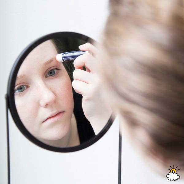 11 Unexpected Uses For ChapStick Homemaking 101