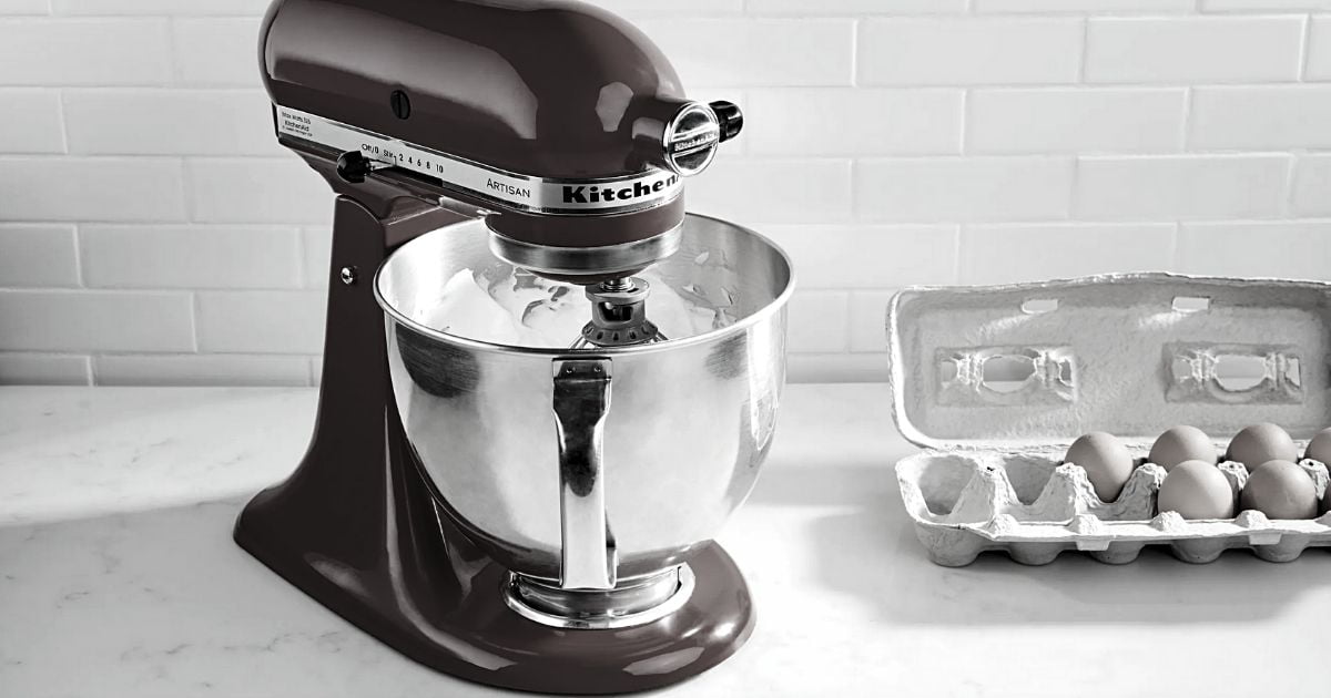 The KitchenAid Color Of The Year Has Been Announced And I Need It
