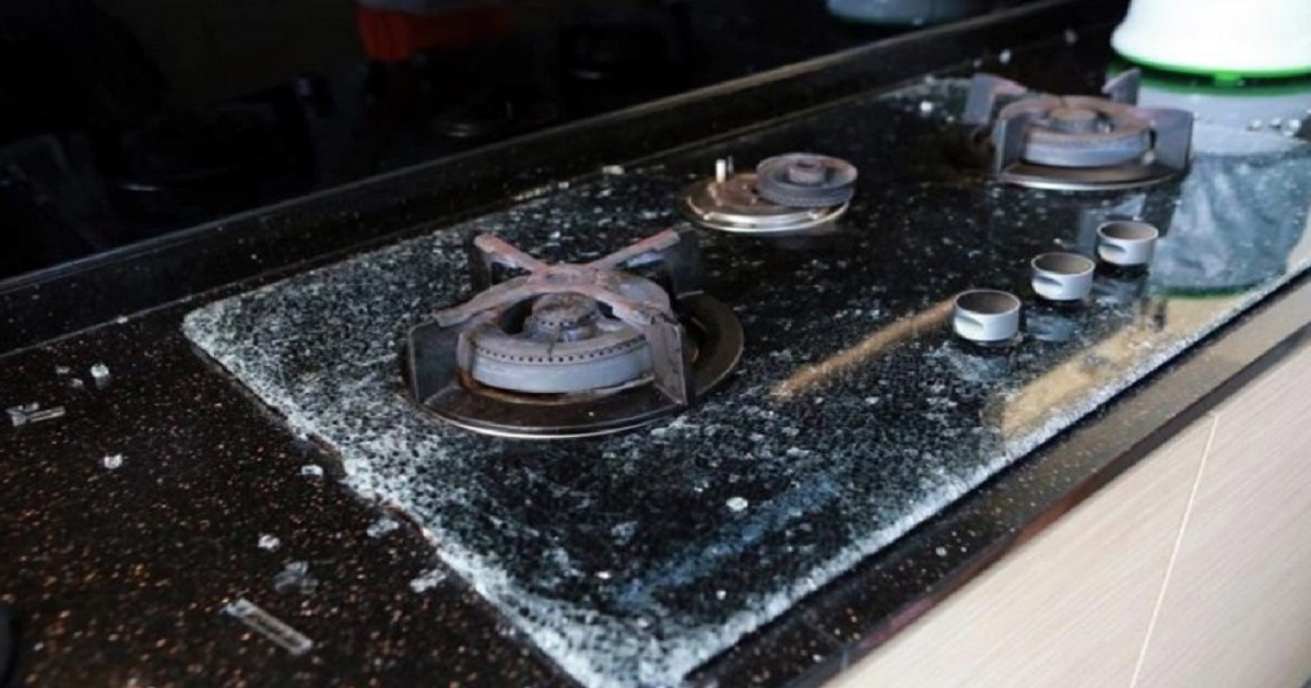 Why Placing a Hot Lid Facedown on Your Glass Top Stove is a Big NoNo