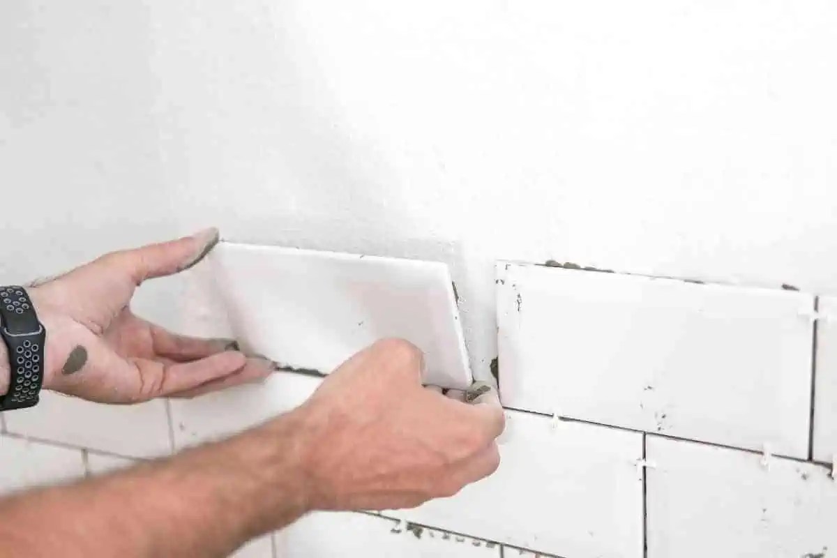 Replacing Linoleum with Tile in the Kitchen (9 Step Guides)