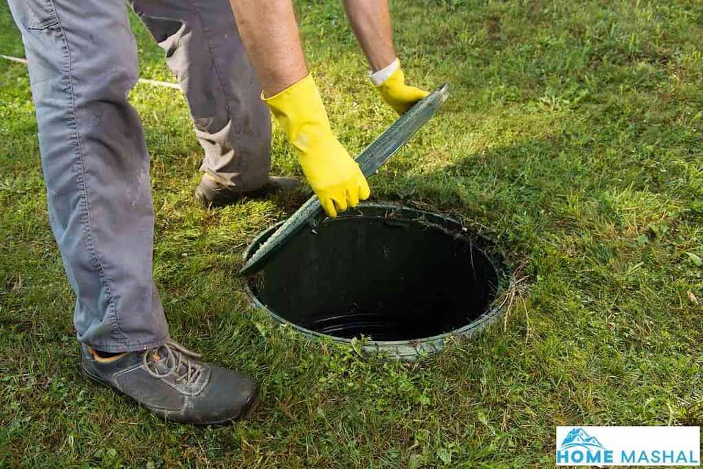 How To Unclog a Septic Tank Yourself (2 Easy Steps)