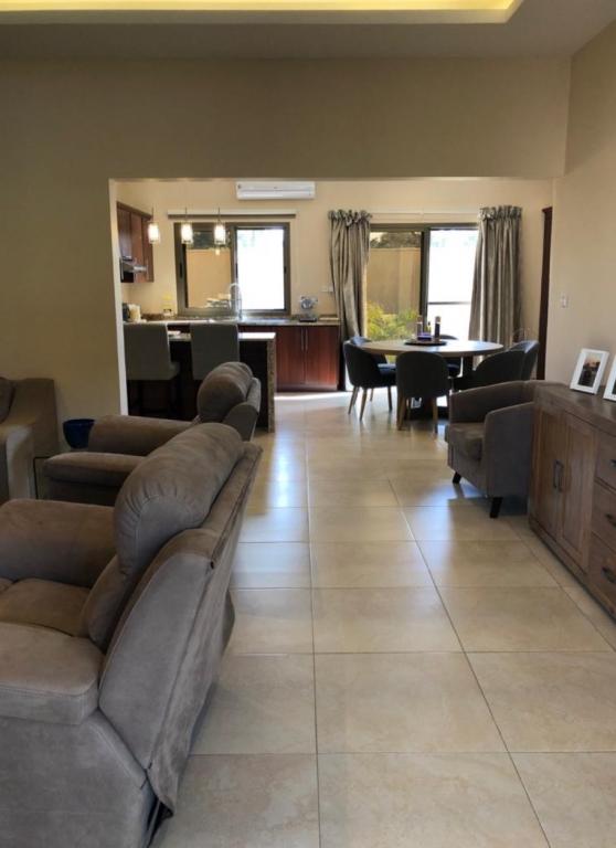 3 BEDROOM FREE STANDING HOUSE EXOTIC GARDEN, SPACIOUS NEW HOME