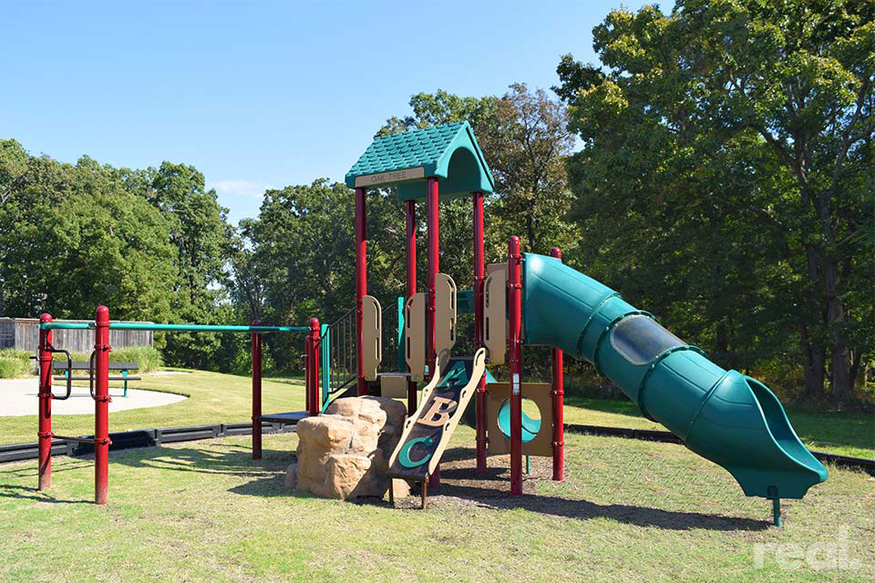 Oak Tree Centerton Neighborhood Northwest Arkansas HomeNWA